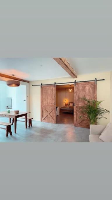 Superbe Appartement Avec Jacuzzi Et Jardin Prive Marlhes Экстерьер фото